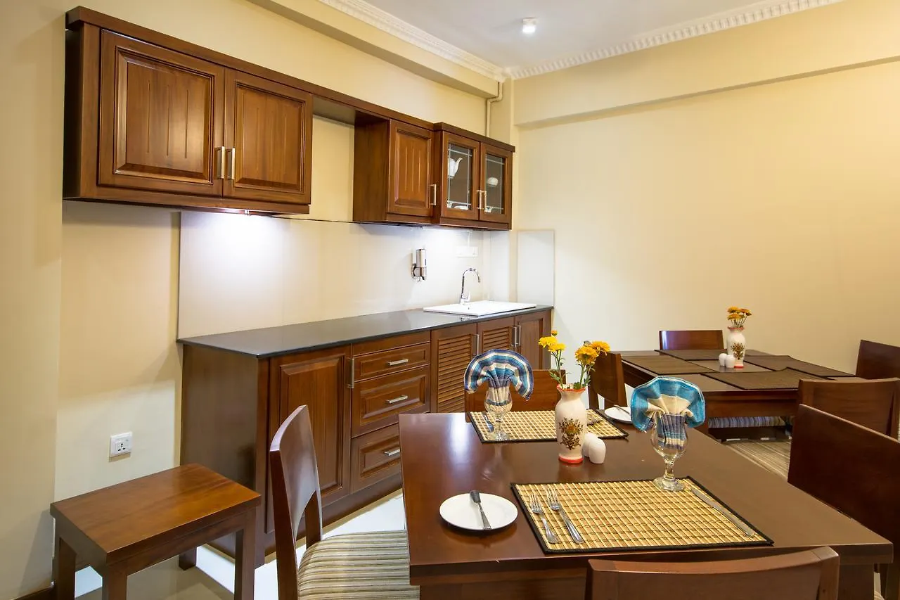 Ceyloni City Hotel Kandy