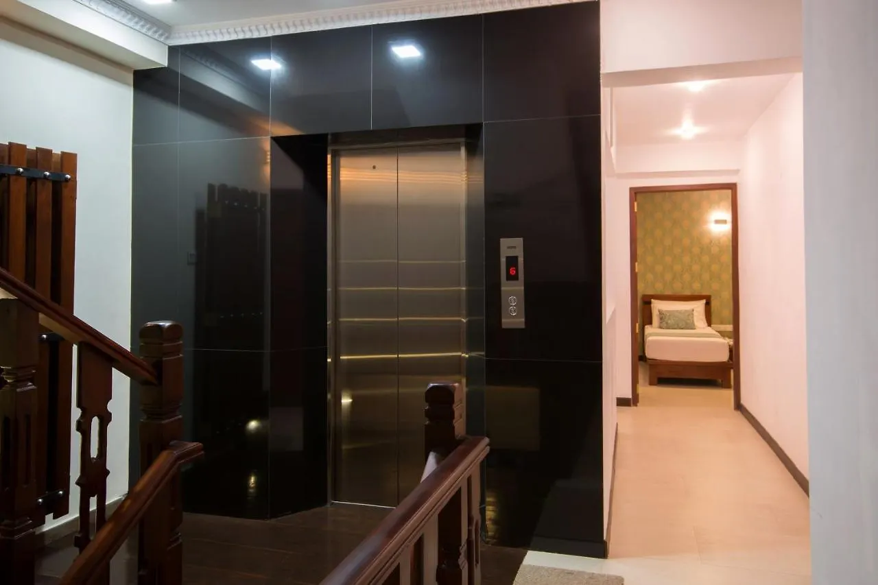 Ceyloni City Hotel Kandy