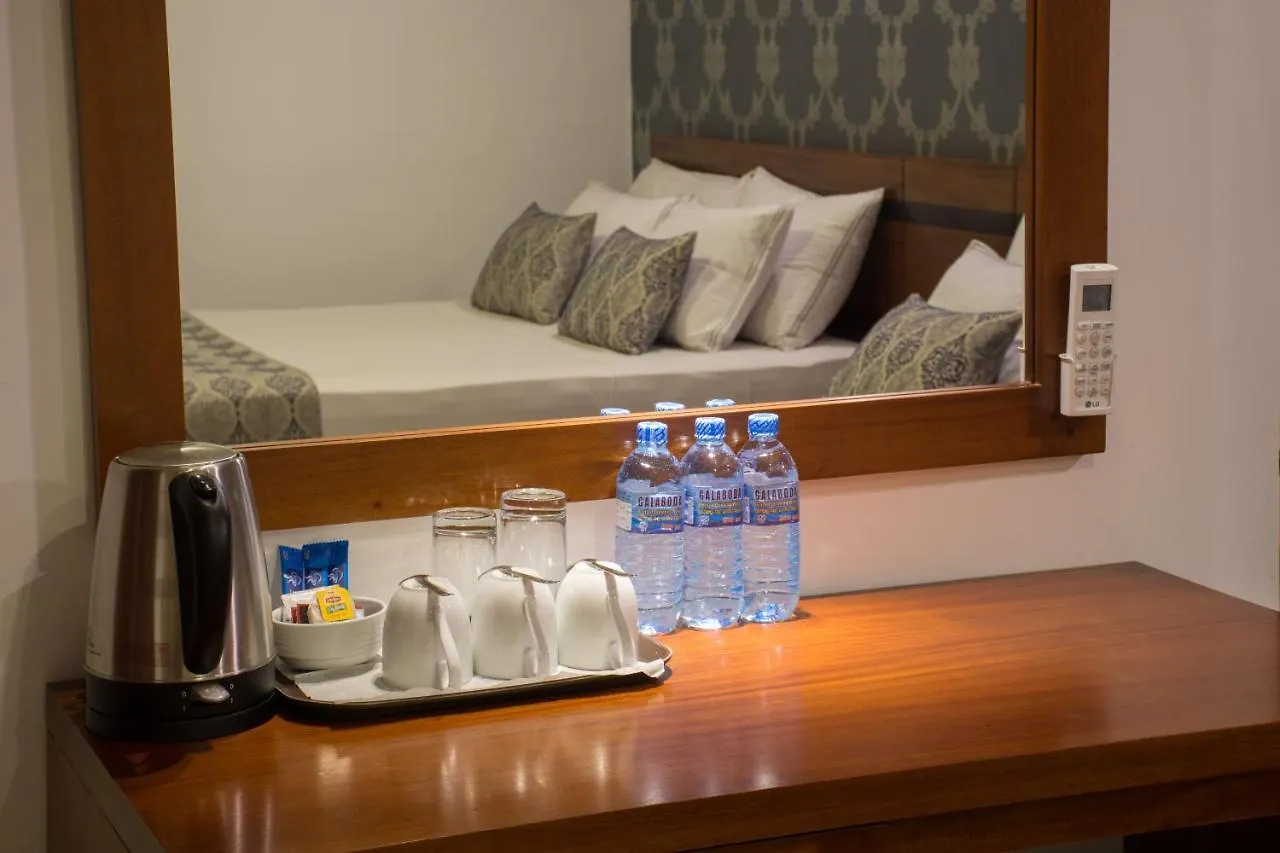Ceyloni City Hotel Kandy 2*,  Sri Lanka